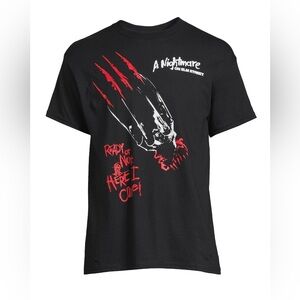 NWT - Nightmare On Elm Street Claw Catch Graphic Tee